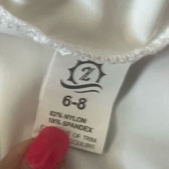 SwimZip Rashguard and Hat Set-Size 6-8 - Picture 5 of 6